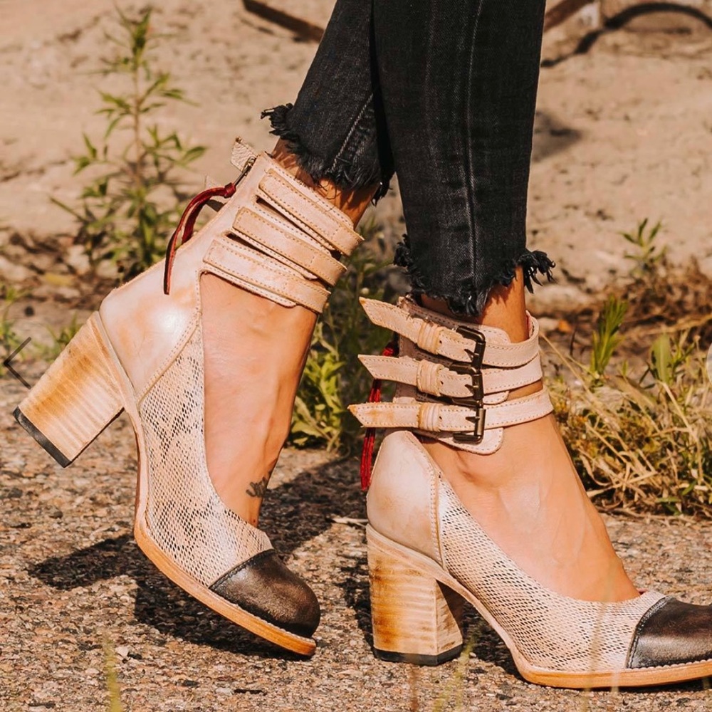 Freebird Bonnie Size 8 NWOT